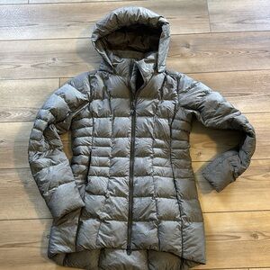 The north face winter jacket small